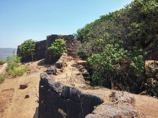 Bankot Fort